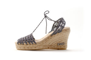 Plataforma calada plata vieja